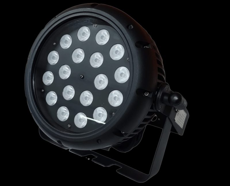 Paquete 4 lamparas Par 18X15 RGB+A para exterior
